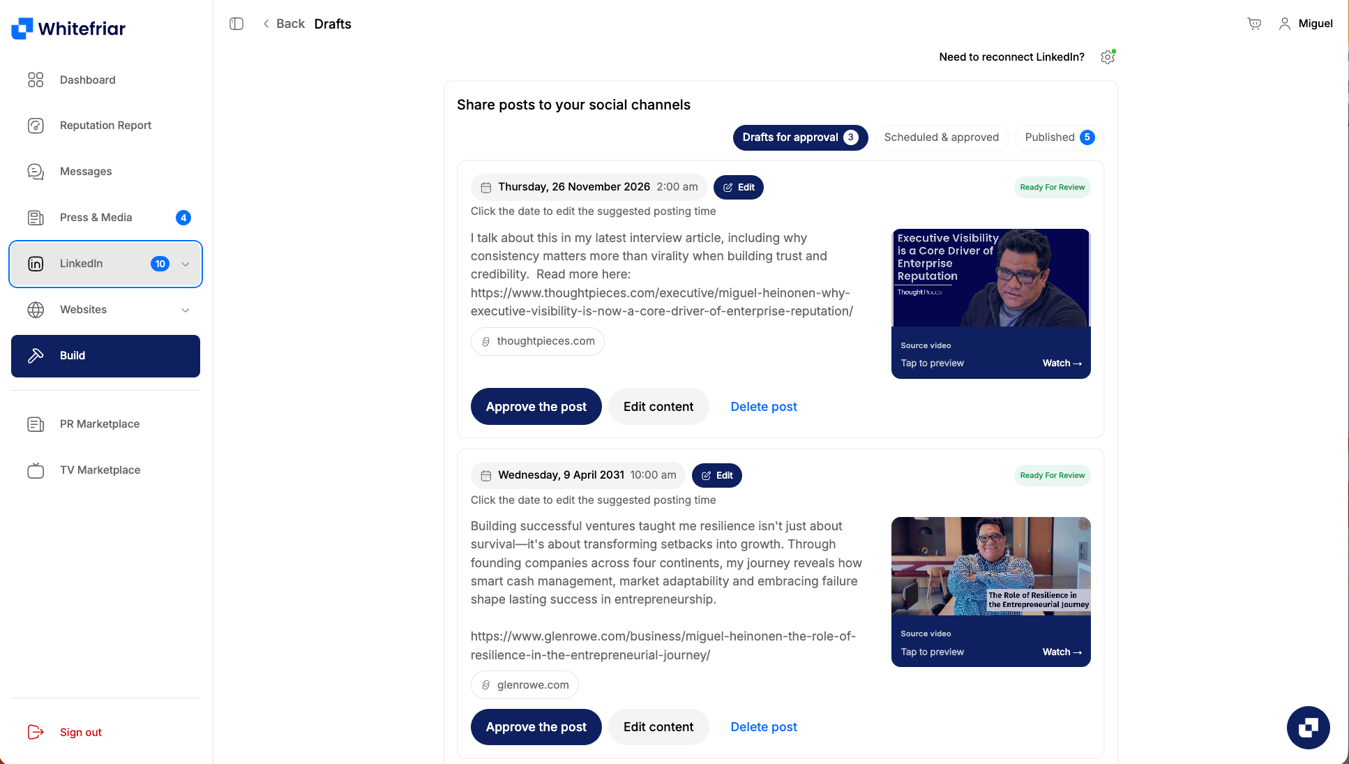 公開前に予定された投稿を承認する、WhitefriarのLinkedIn原稿ビュー。
